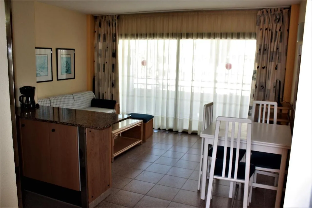 Apartamentos Aventura Salou Apartment