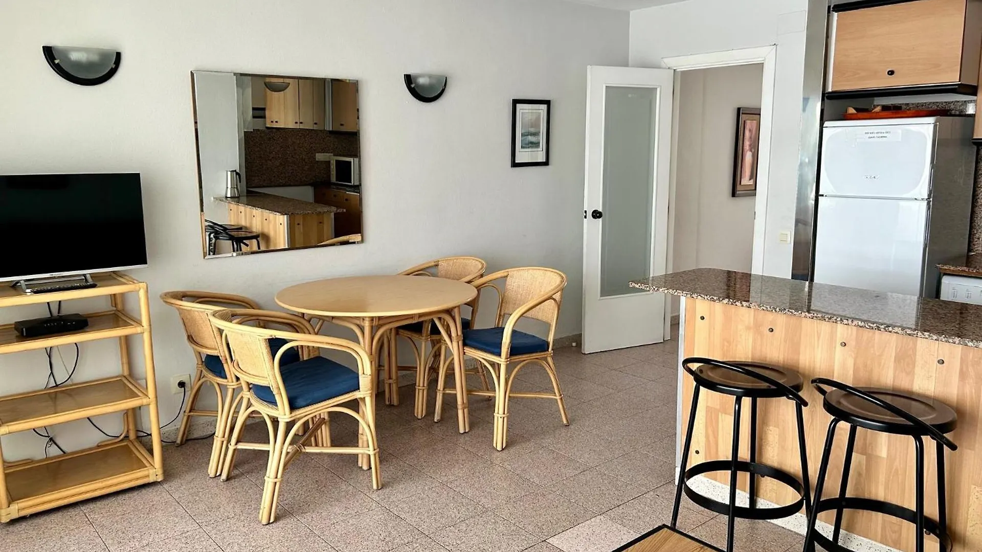 Apartamentos Aventura Salou 0*,